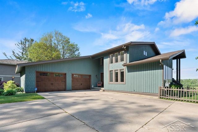 4394 N Francis Shores Avenue, Edenville Twp, MI 48657