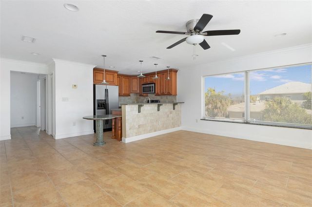 114 143RD AVENUE E A, Madeira Beach, FL 33708