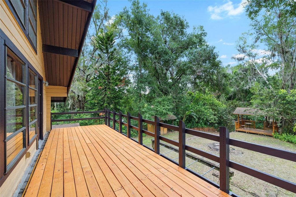 Image 31 of property listing at 14406 MIDDLEFIELD LANE, Odessa, FL 33556