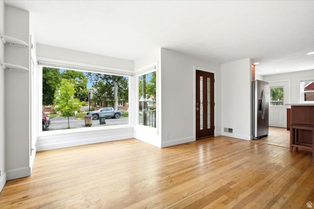 825 N OAKLEY ST, Salt Lake City, UT 84116