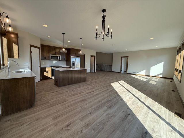 439 Mario Drive, Vadnais Heights, MN 55127