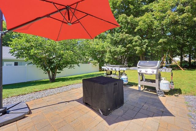 18 Longview St., West Boylston, MA 01583