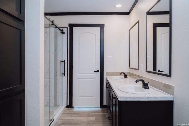 CR 150, San Antonio, TX 78114