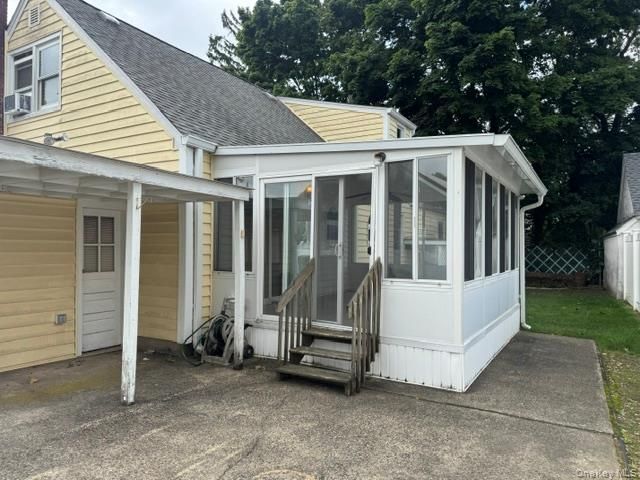 2316 Westlake Court, Oceanside, NY 11572