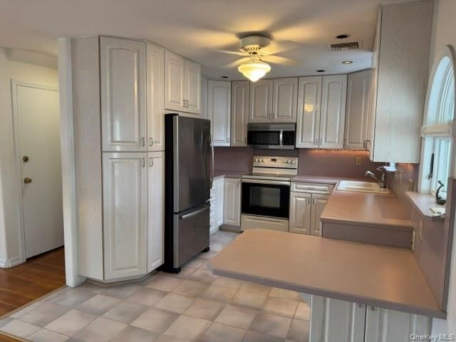 2316 Westlake Court, Oceanside, NY 11572