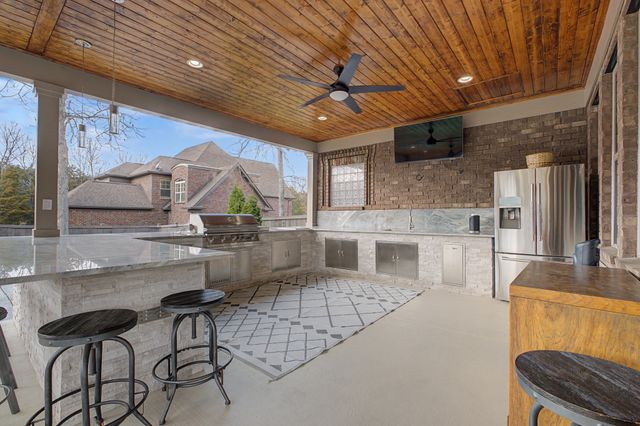 100 Wembly Ln, Mount Juliet, TN 37122