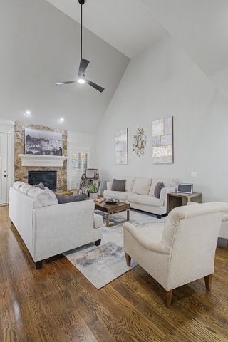 100 Wembly Ln, Mount Juliet, TN 37122