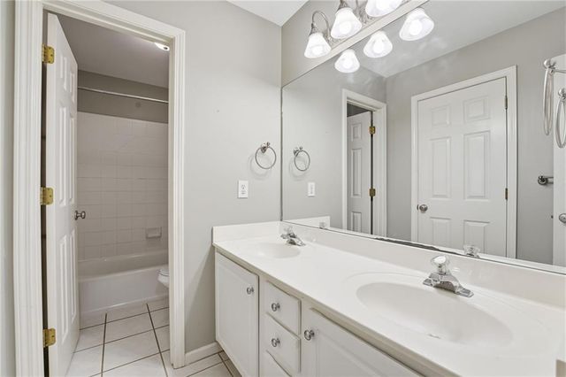 239 Crescent Moon Way, Canton, GA 30114