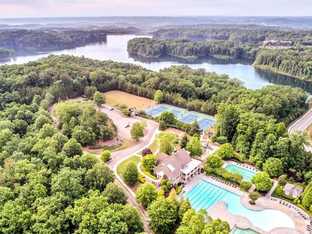 239 Crescent Moon Way, Canton, GA 30114