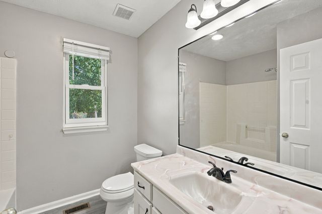 1425 Calais Ct, Antioch, TN 37013