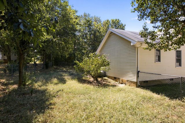 1425 Calais Ct, Antioch, TN 37013
