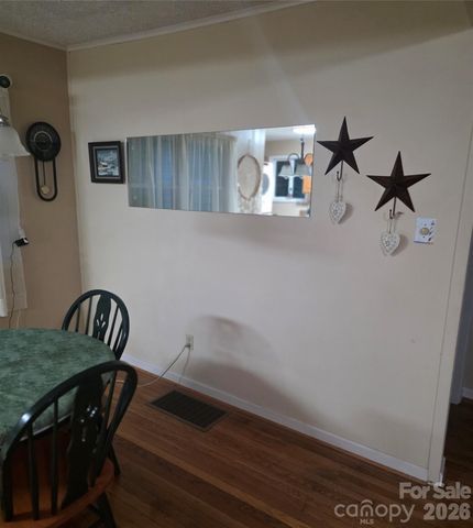 376 State Street, Marion, NC 28752