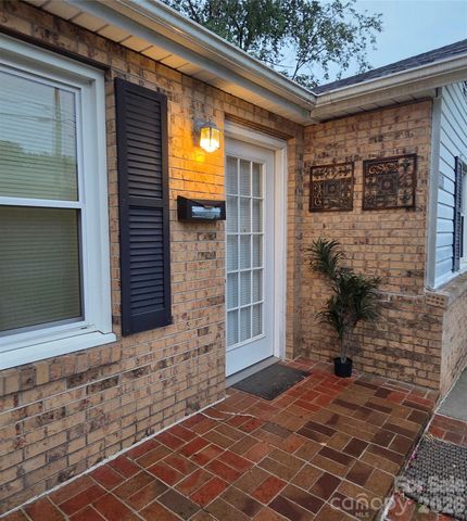 376 State Street, Marion, NC 28752