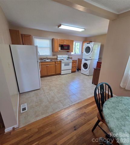 376 State Street, Marion, NC 28752