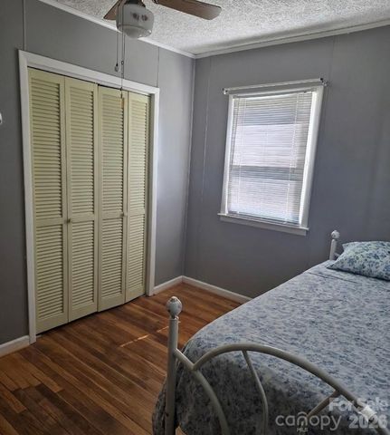 376 State Street, Marion, NC 28752