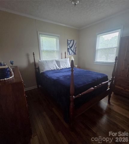 376 State Street, Marion, NC 28752