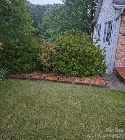 376 State Street, Marion, NC 28752