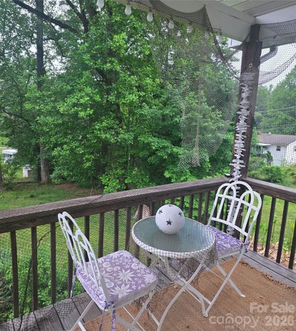 376 State Street, Marion, NC 28752