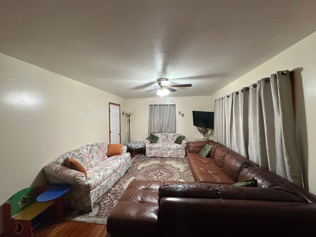 4039 Main Street NE, Columbia Heights, MN 55421 — photo 2
