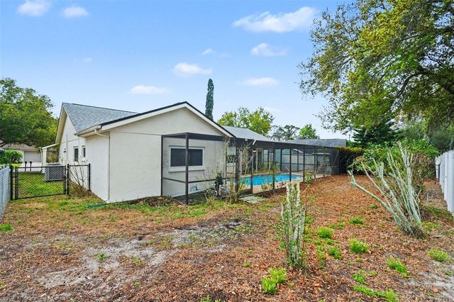 8103 SE ROXBORO DRIVE, Hudson, FL 34667