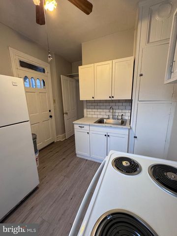 1710 PERKIOMEN AVE, Reading, PA 19602