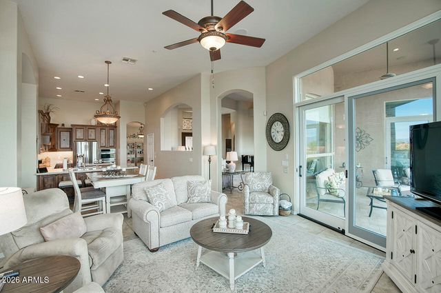 14211 N HONEYSUCKLE Drive, Fountain Hills, AZ 85268