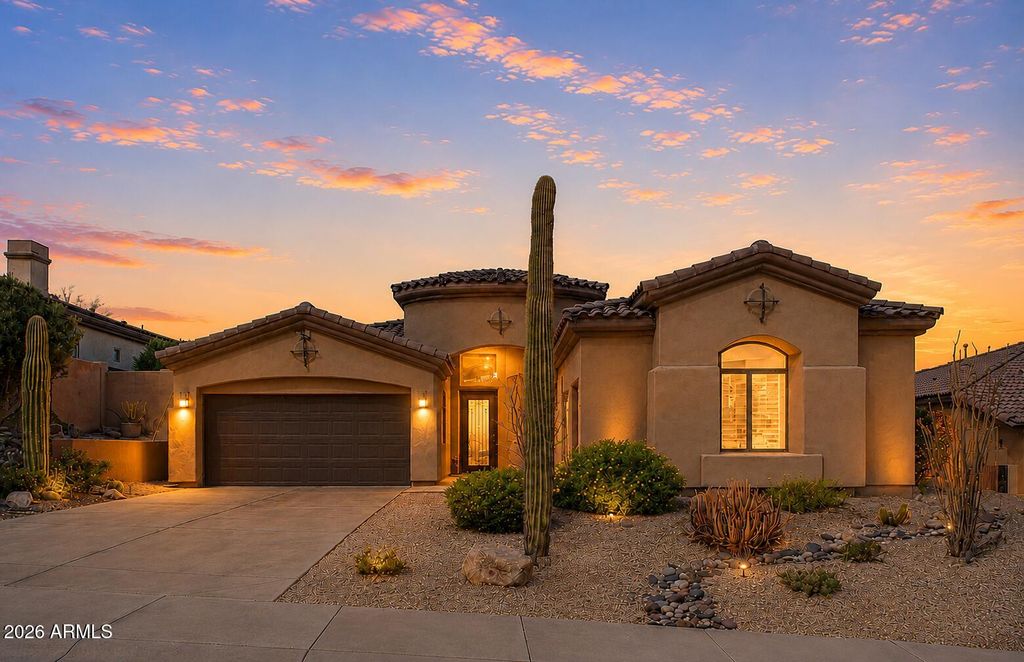 14211 N HONEYSUCKLE Drive, Fountain Hills, AZ 85268 — photo 2