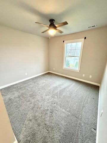 103 Summertree Drive, Chesterton, IN 46304