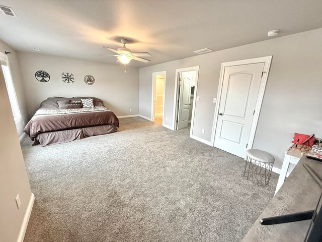 103 Summertree Drive, Chesterton, IN 46304