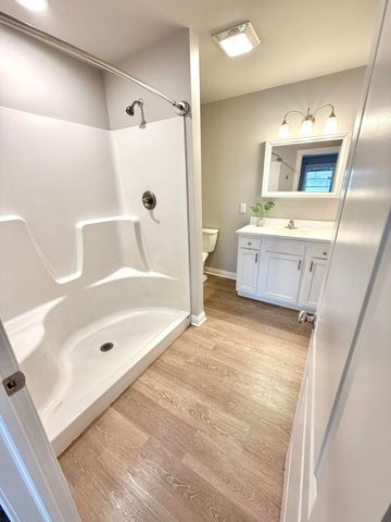 103 Summertree Drive, Chesterton, IN 46304