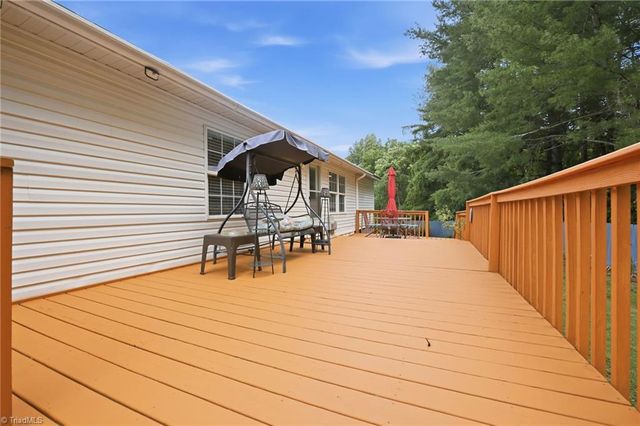 2032 Anna Drive, Yadkinville, NC 27055