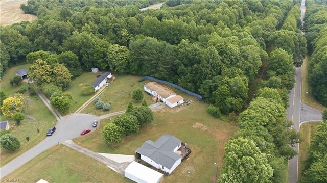 2032 Anna Drive, Yadkinville, NC 27055