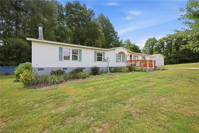 2032 Anna Drive, Yadkinville, NC 27055