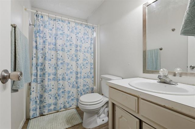 1623 Hardwood Grove Street, Tecumseh, OK 74873