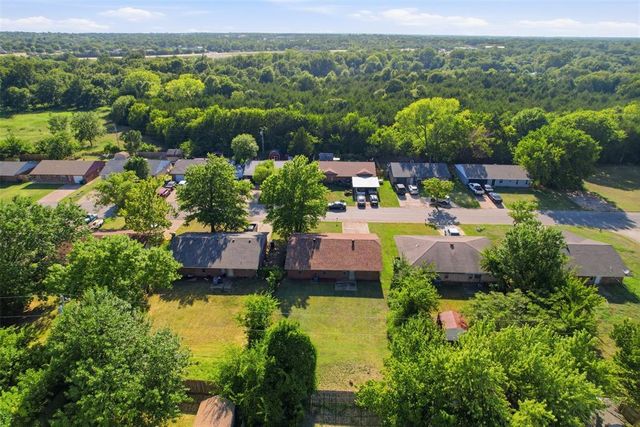 1623 Hardwood Grove Street, Tecumseh, OK 74873