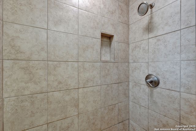 1050 W. Coll, New Braunfels, TX 78130