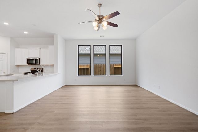 24338 Ponds Creek, Magnolia, TX 77355