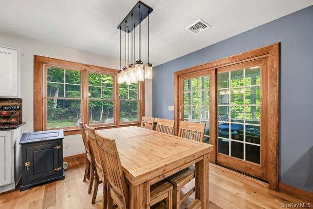 248 Bellvale Lakes Road, Warwick, NY 10990