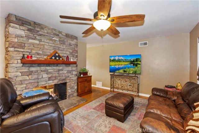 8829 California, Riverside, CA 92503