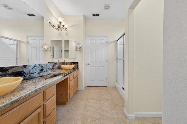 3640 Darlington Ct, Rocklin, CA 95765