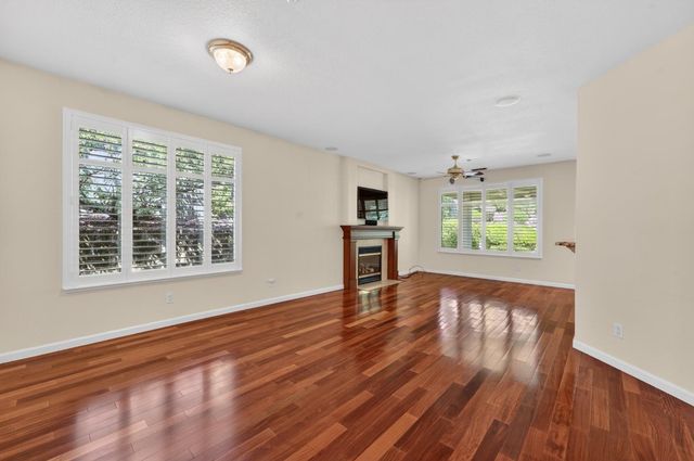 3640 Darlington Ct, Rocklin, CA 95765