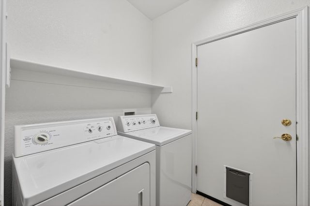 3640 Darlington Ct, Rocklin, CA 95765