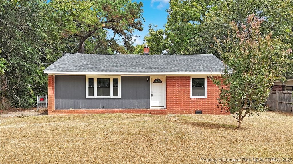 4914 Walnut Drive, Fayetteville, NC 28304