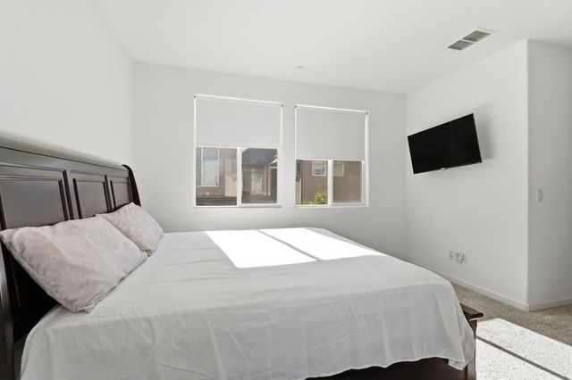 1620 Viburnum Ln, Rocklin, CA 95765