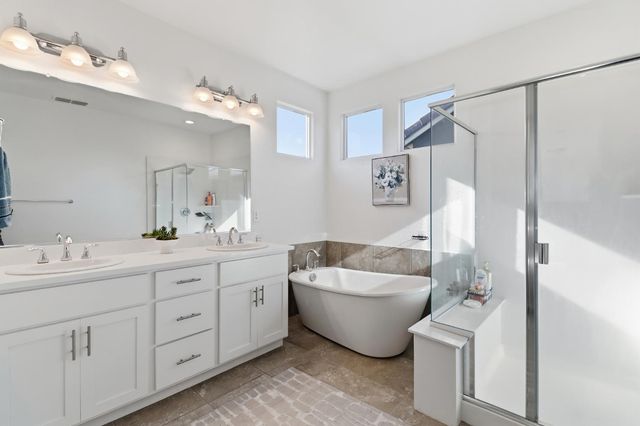 1620 Viburnum Ln, Rocklin, CA 95765