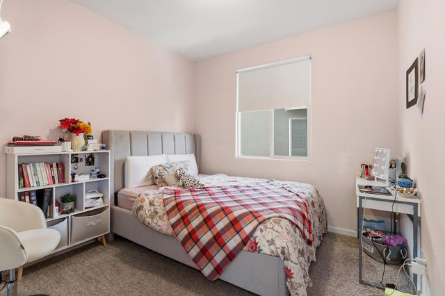 1620 Viburnum Ln, Rocklin, CA 95765