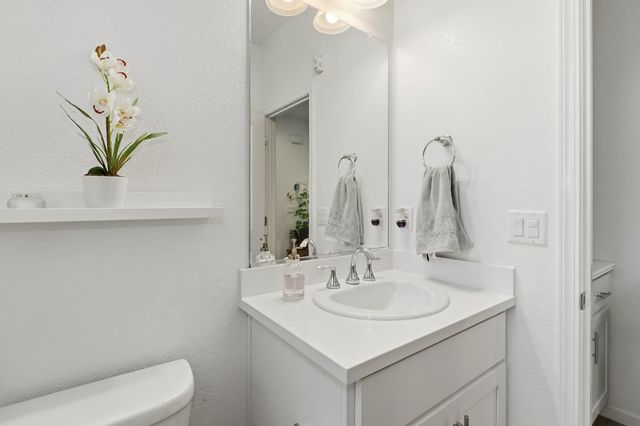 1620 Viburnum Ln, Rocklin, CA 95765