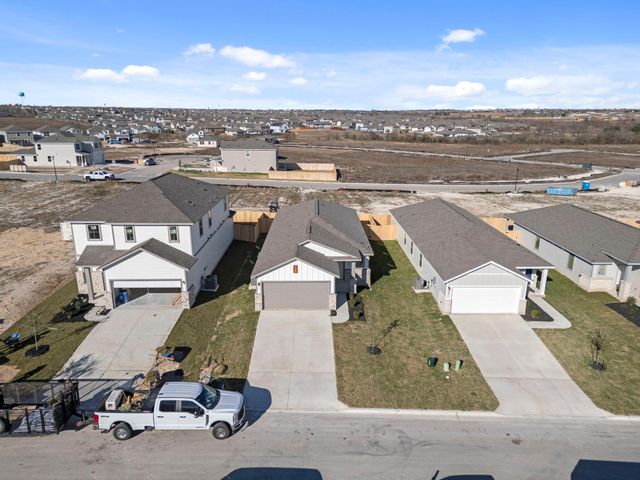 125 Hatari TRL, Jarrell, TX 76537
