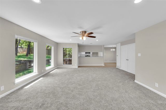 12 Somerset Terrace, Bedford, TX 76022