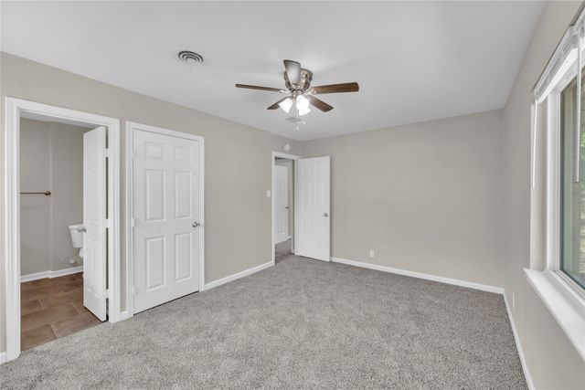 12 Somerset Terrace, Bedford, TX 76022